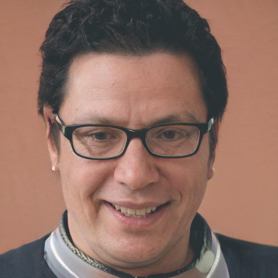 Portrait of Jānis who shares his experience with remote cooking strategies